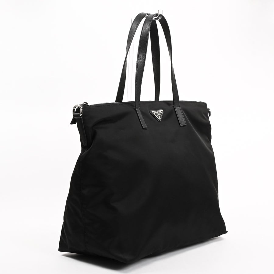 PRADAのトートバッグ org.jpg