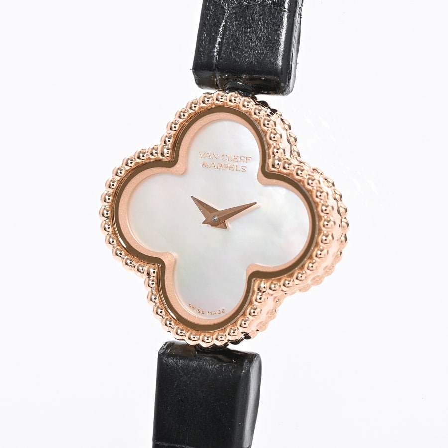 はしこ　Van Cleef & Arpels スウィートアルハンブラ すぐ届く！スウィート アルハンブラ ペンダント 18K 四葉 (Van