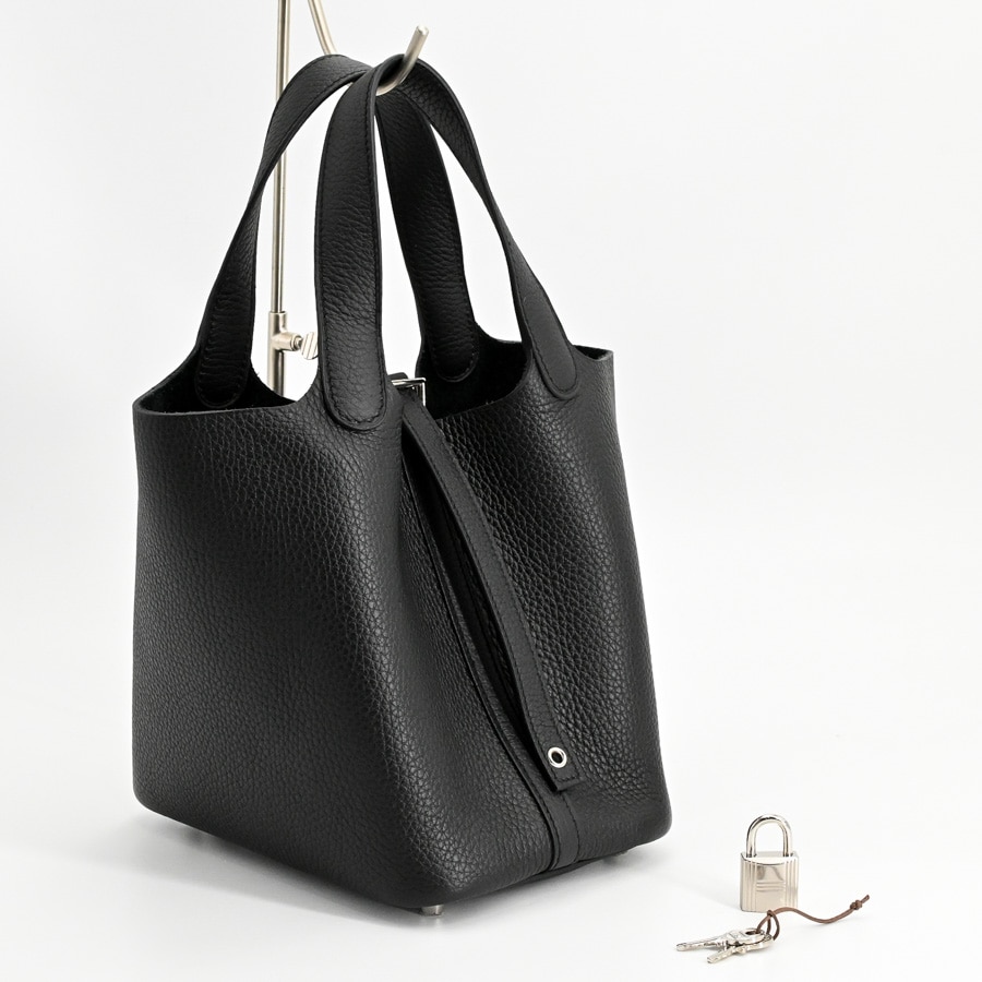 ピコタンロックPM(約W18xH19xD13.5cm ブラック): ブランドバッグ ピコタンロックPM(約W18xH19xD13.5cm ブラック): ブランドバッグ