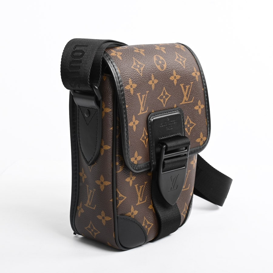 【おしゃれ♪】LouisVuitton★ショルダーバッグ メッセンジャー お洒落メンズへ】Louis Vuitton トリオ メッセンジャーバッグ