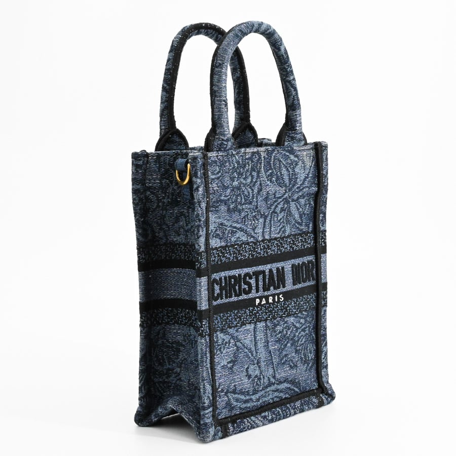 ディオールミニトートバッグノベルティバッグ Christian Dior - ご専用 美品 DIOR ミニトートバッグ カモフラ