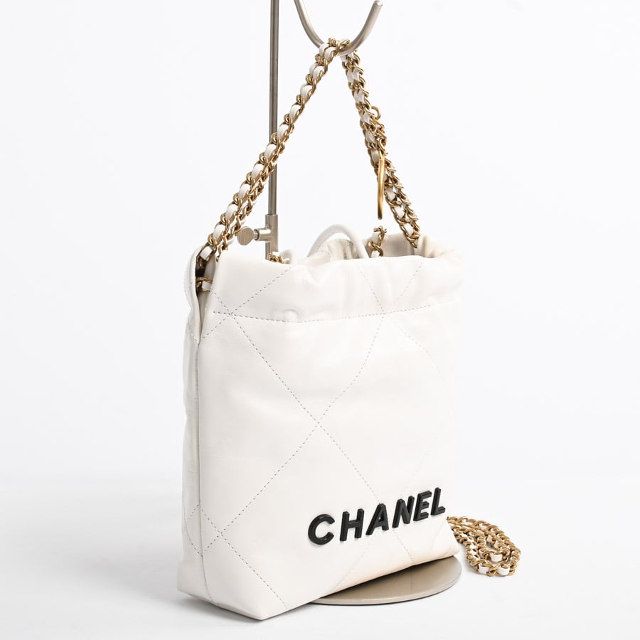 VINTAGE●CHANEL●シャネル22 スモール ハンドバッグ 楽天市場】シャネル22 ミニ ハンドバッグ 2WAYチェーン