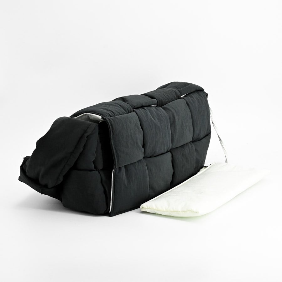 ボッテガヴェネタ パデットテックカセット ミディアム イントレ  