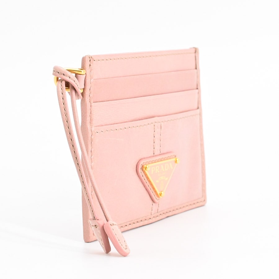 PRADA ピンクレザー iPhoneケース カードポケット付き PRADA（iPhoneケース ・ ピンク/桃色系）のフリマアイテム一覧