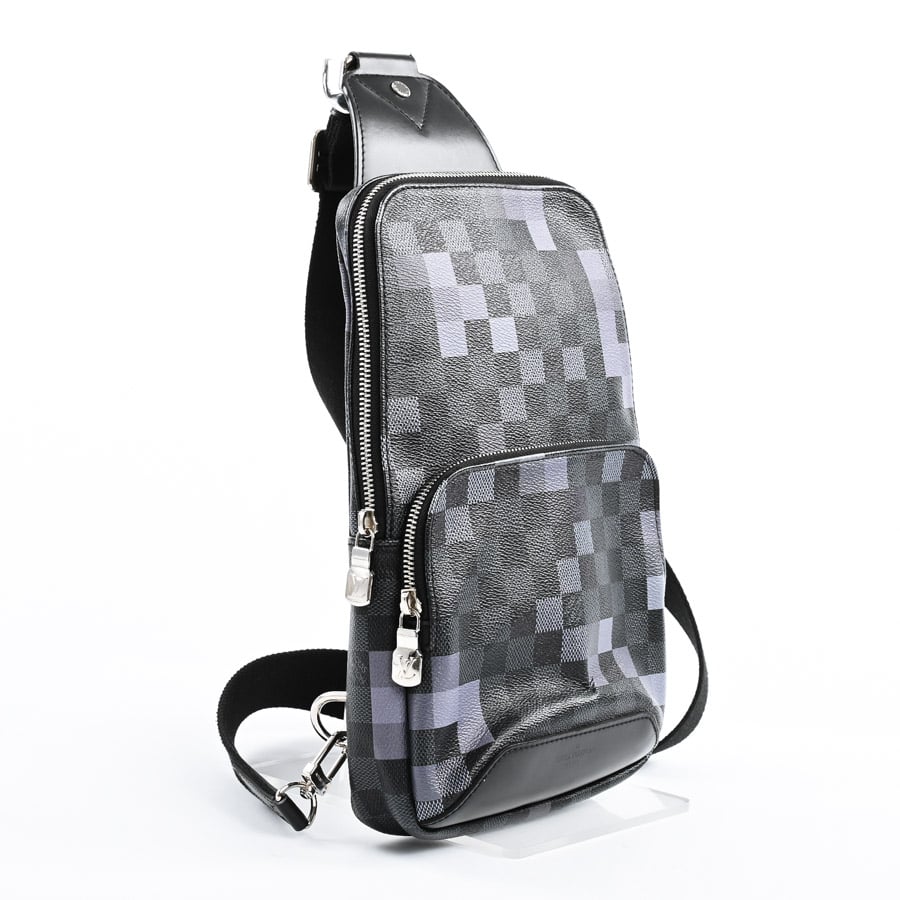 アヴェニュースリングバッグ(約W18xH31xD4cm(実寸) ブラック