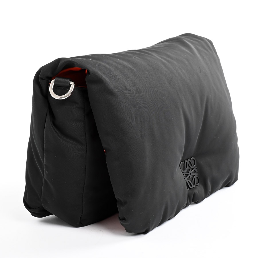 ゴヤパファーメッセンジャーショルダー(約W30xH20xD9cm(実寸