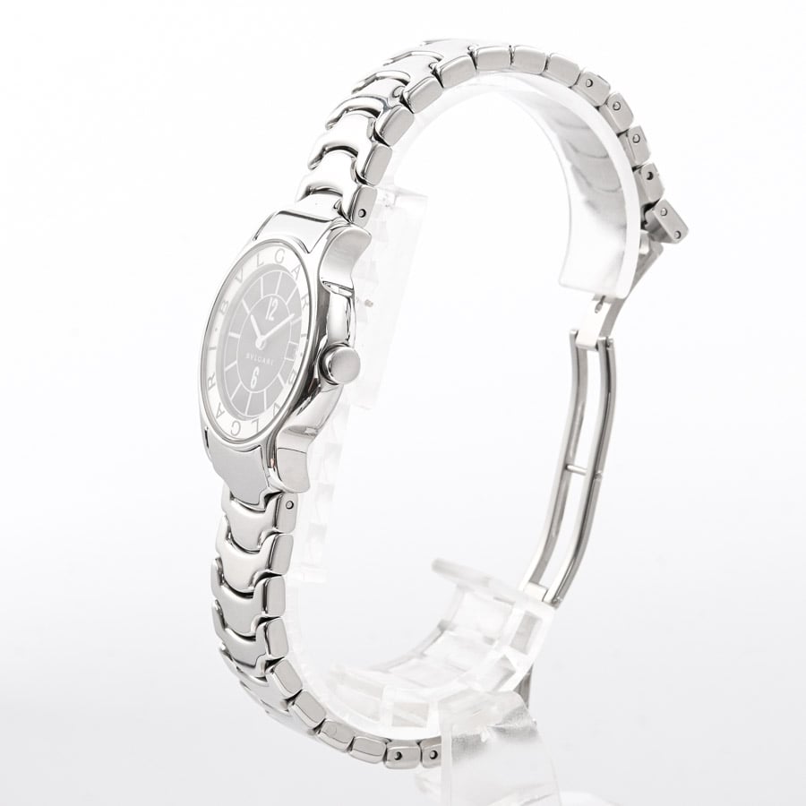 【美品】ブルガリ　腕時計　レディース　ソロテンポ　ホワイト　金土日45555円！ 美品】ブルガリ 腕時計 レディース ソロテンポ ホワイト 金土日45555円