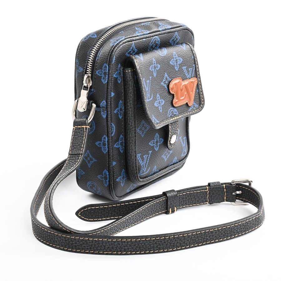 クリストファーウェアラブルウォレット | M81854 | クロスショルダー