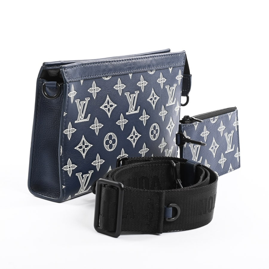 ガストンウェアラブルウォレット(約W22xH15xD4.5cm(実寸) ネイビー