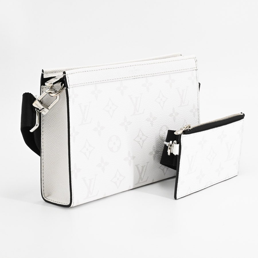 ガストンウェアラブルウォレット | M30935 | クロスショルダーバッグ