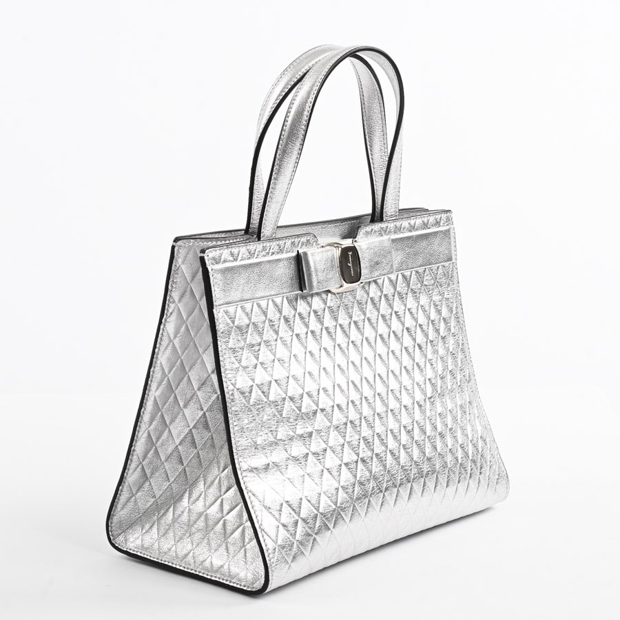 2WAYハンドバッグ(約W24xH20xD14cm(実寸) シルバー): ブランドバッグ