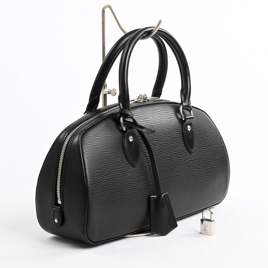 ジャスミン ジャスミン(約W32xH17.5xD10cm ブラック): ブランドバッグ【公式