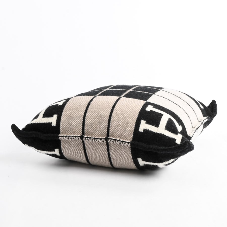 エルメス　アヴァロン　2020年購入 楽天市場】エルメス HERMES 大判 バスタオル タオルケット フェイス