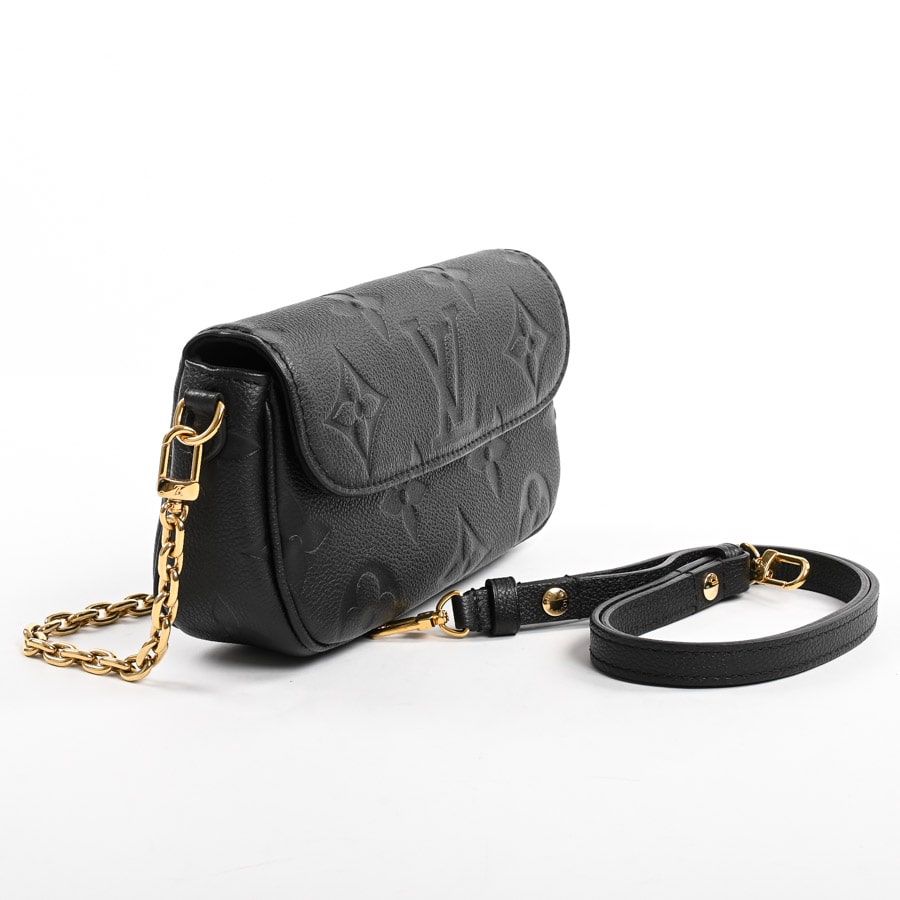 ルイ・ヴィトン ウォレット オン チェーン アイビー レディース 【中古】 入手困難】Louis Vuitton ウォレット オン チェーン アイビー (Louis