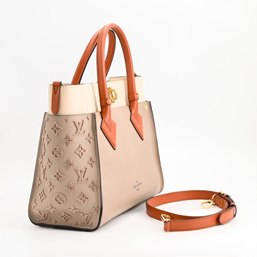 オンマイサイドMM(約W30.5xH24.5xD14cm ガレ): ブランドバッグ【公式