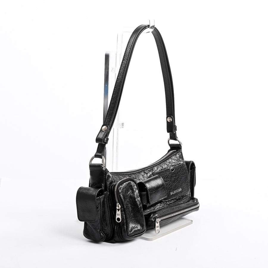 スーパービジー | 802227 | ショルダーバッグ | 型押しレザー | 中古A