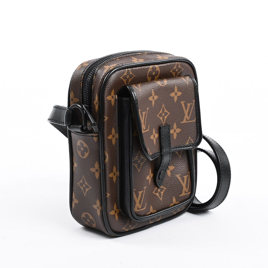 極美品✨LOUIS VUITTON モノグラム ショルダーバッグM69404 クリストファーウェアラブルウォレット | M69404 | クロスショルダー