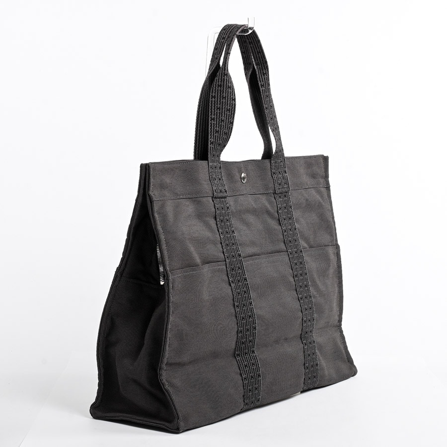 エールラインGM(約W47xH35xD15cm グレー): ブランドバッグ【公式