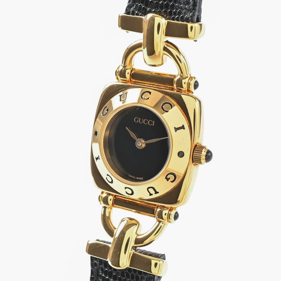 GUCCI 6300L 腕時計 クォーツ ブラック ゴールド 新品電池 稼働 箱 腕時計(ケース:約21.5mm(実寸) ブラック): ブランド時計【公式