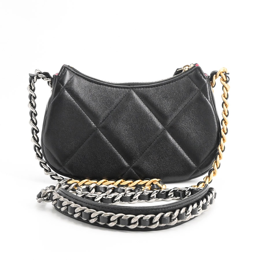 CHANEL19チェーンクラッチ | AP3676 | ショルダーバッグ