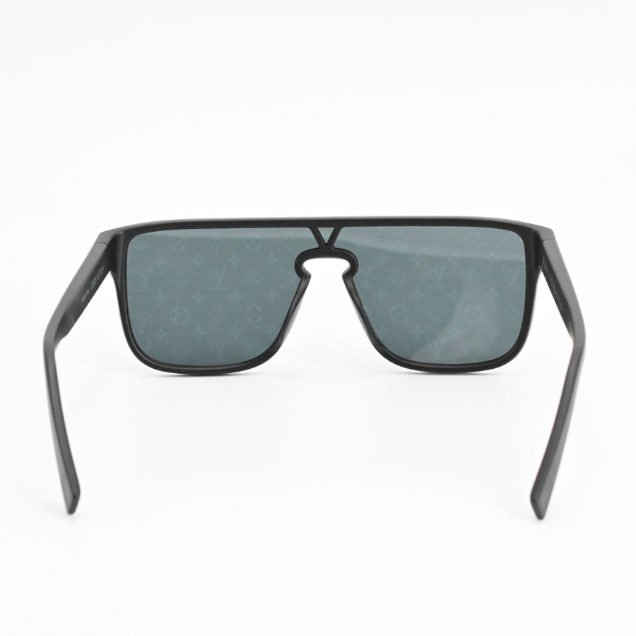 LOUIS VUTTON】 LVワイメア サングラス Z1082