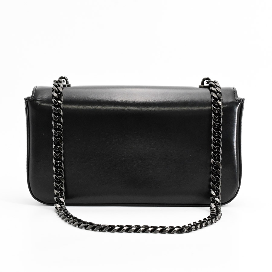キュイルトリオンフチェーンショルダーバッグ(約W20xH11x4cm ブラック