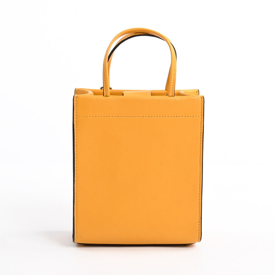 バッグ 黄 専用 2WAYショルダー(約W14xH17xD5cm(実寸) イエロー): ブランドバッグ