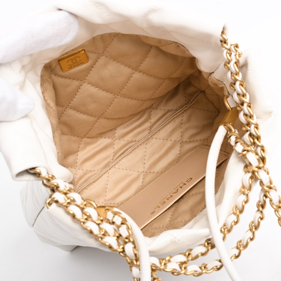 CHANEL22スモールハンドバッグ | AS3980 | ショルダーバッグ