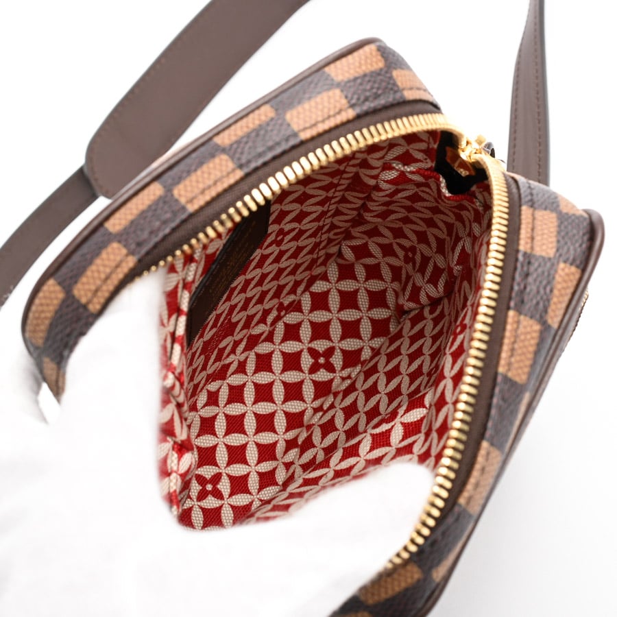 アマゾン | N40768 | クロスショルダーバッグ | 未使用品| ユニ