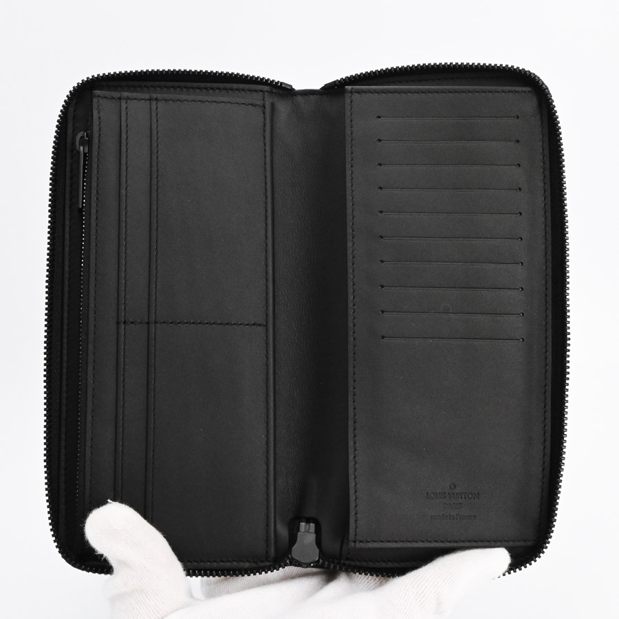 ジッピーウォレットヴェルティカル | M81743 | 長財布