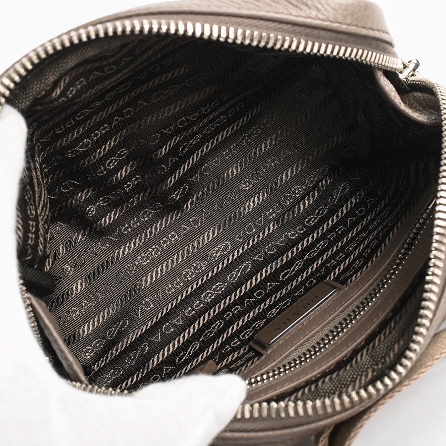 ヴィッテロダイノレザー ショルダーバッグ | 2VH184 | ボディバッグ