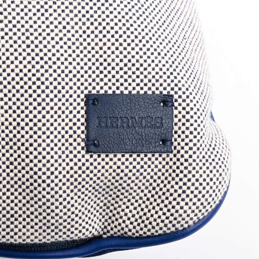 HERMES イターク クッション ブルー HERMES イターク エルメス pillow
