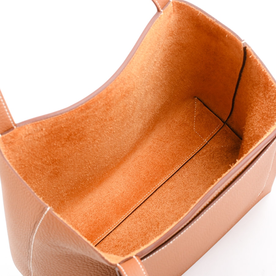 カバセリエ31(約W30xH24xD9cm(実寸) ゴールド): ブランドバッグ【公式