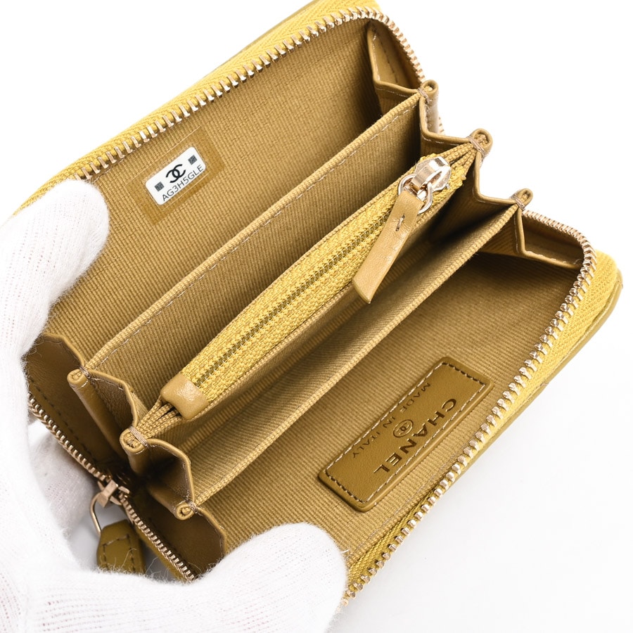CHANEL19ジップコインパース(約W11xH7cm(実寸) カーキ): ブランド財布