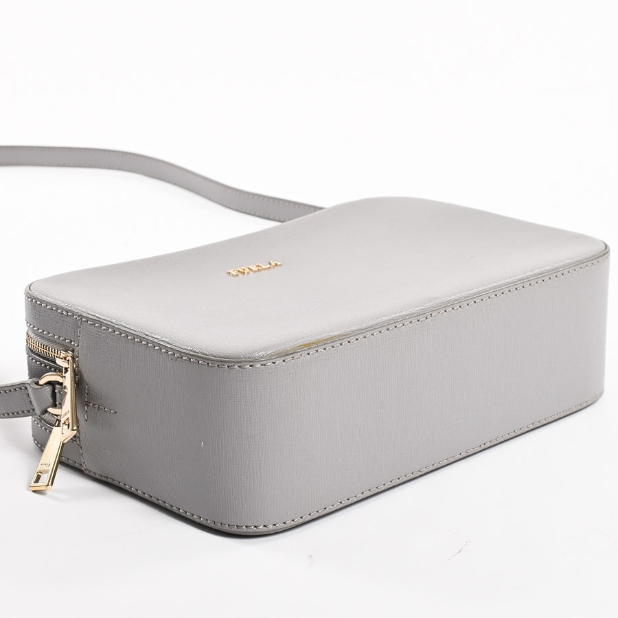 ロングショルダーバッグ(約W22xH15xD6.5cm(実寸) グレー): ブランド