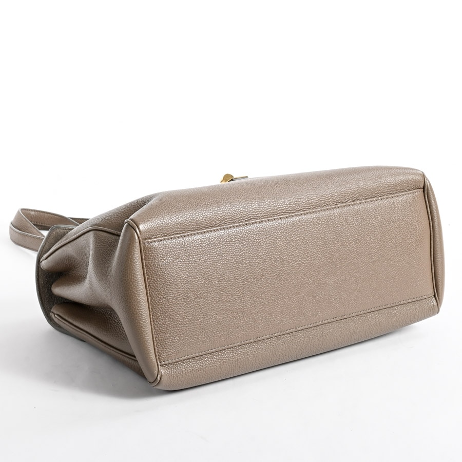 ミディアムソフト16 | 19554 | ショルダーバッグ | 型押しレザー