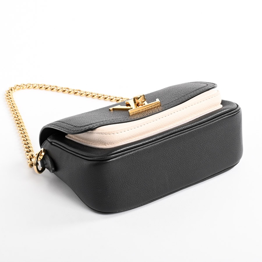 ロックミーテンダー | M58557 | ショルダーバッグ | 型押し