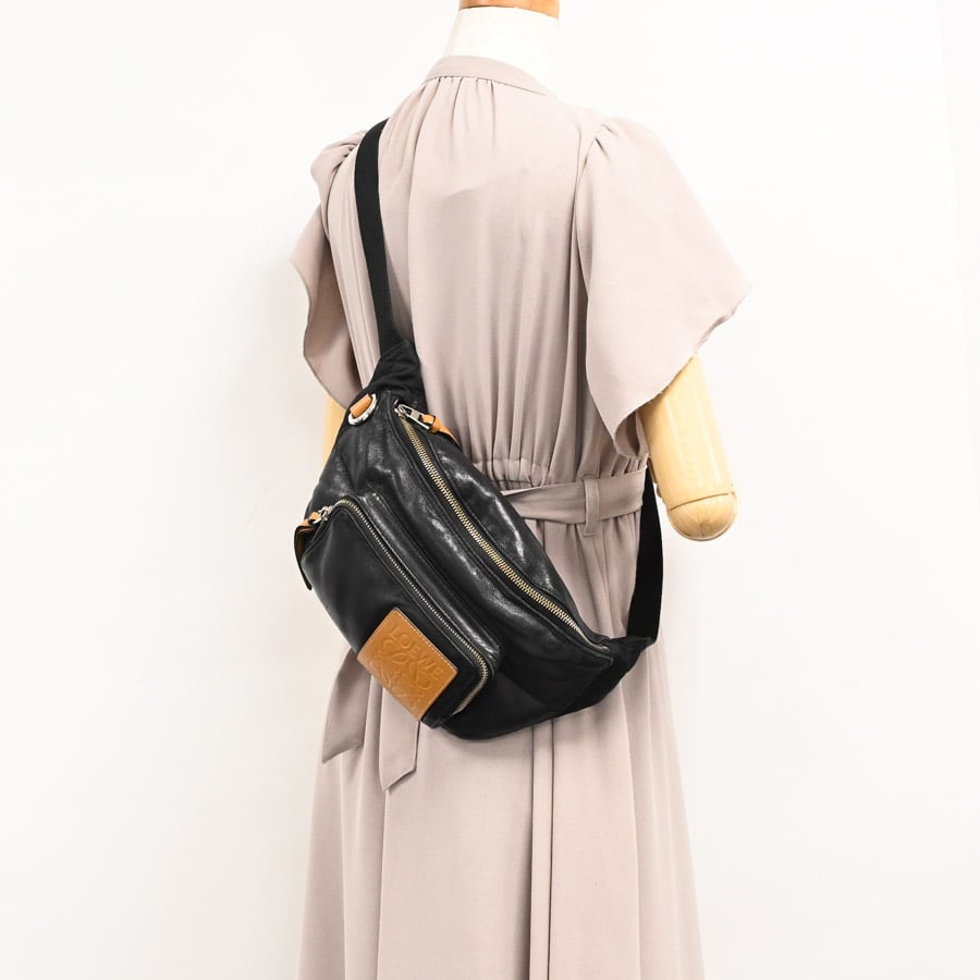 ロエベ | パフィーバムバッグ | 335.73.W75 | ボディバッグ