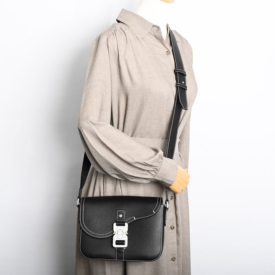 クリスチャン・ディオール Christian Dior スモール サドル 
