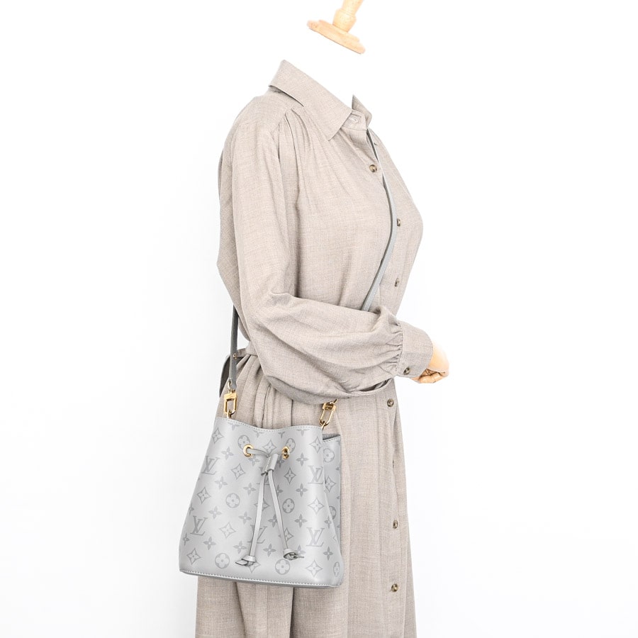 ネオノエBB | M12749 | クロスショルダーバッグ | カーフ | 中古