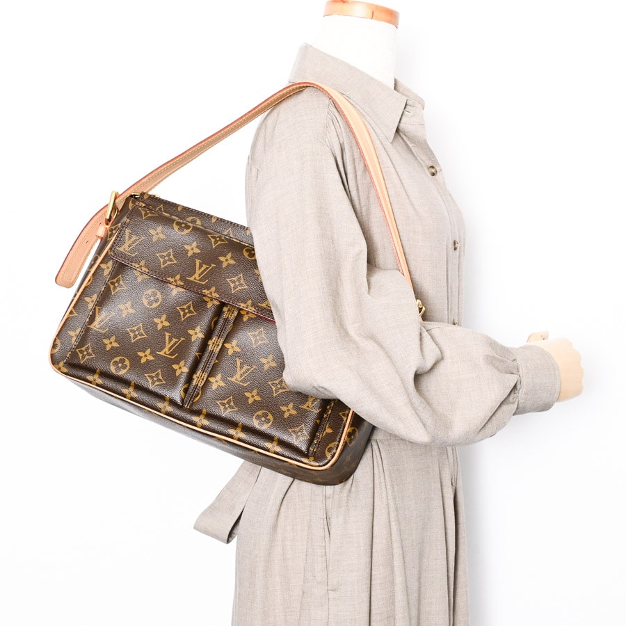 ヴィトン ヴィバシテGM ユニセックス ショルダーバッグ 廃盤LOUIS
