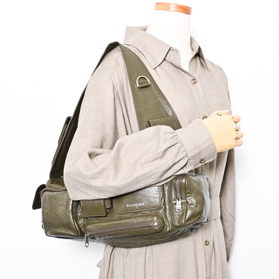 スーパービジー(約W31xH11xD13cm(実寸) カーキ): ブランドバッグ