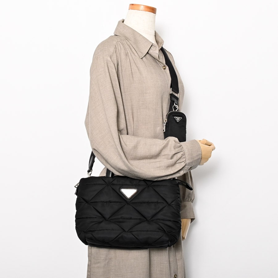 ミニパデッドRe-Nylonトートバッグ | 1BG373 | トートバッグ