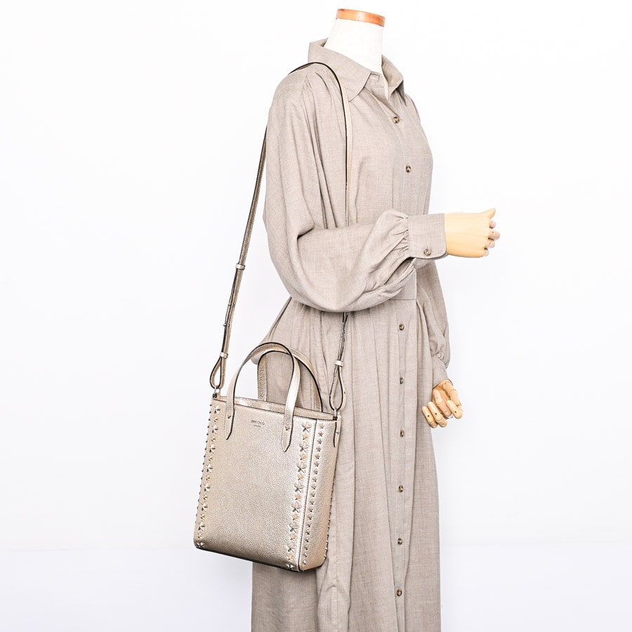 カズミページ ペガシ(約W20xH25xD9cm(実寸) ゴールド): ブランドバッグ【公式