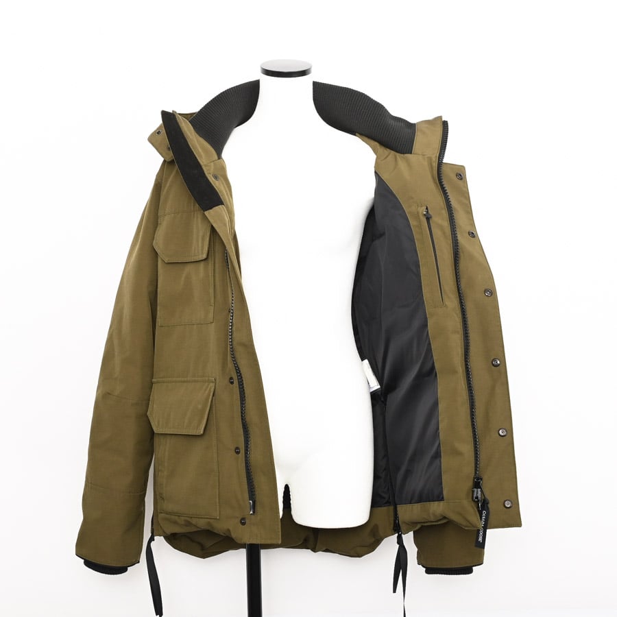 カナダグース ダウンジャケット | 4550M | ポリエステル | 中古B品