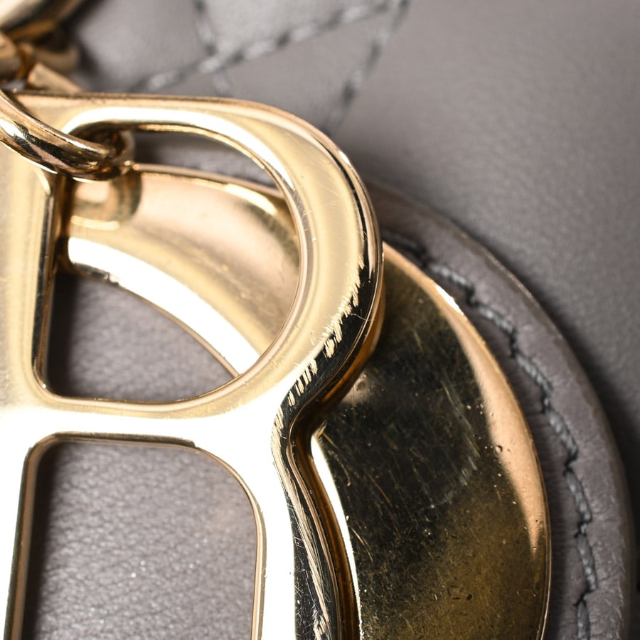 レディディオール　チャーム Lady Dior ディオール レディディオール ミディアム