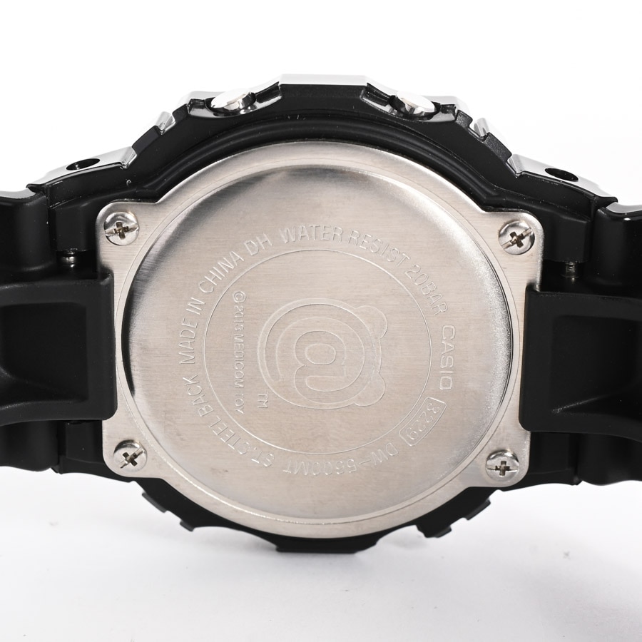 G-SHOCK MEDICOM TOY コラボレーションモデル | DW-5600MT-1JR