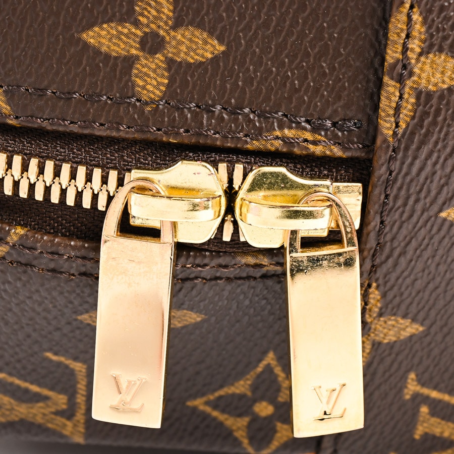 Louis Vuitton モノグラム バック シテ GM 巾着袋付き Louis Vuitton モノグラム バック シテ GM 巾着袋付き