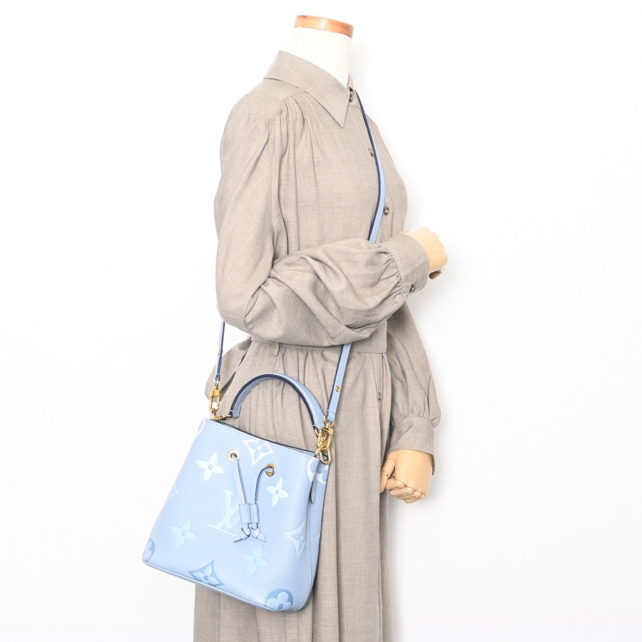 ネオノエBB(約W20xH20xD13cm ライトブルー): ブランドバッグ【公式