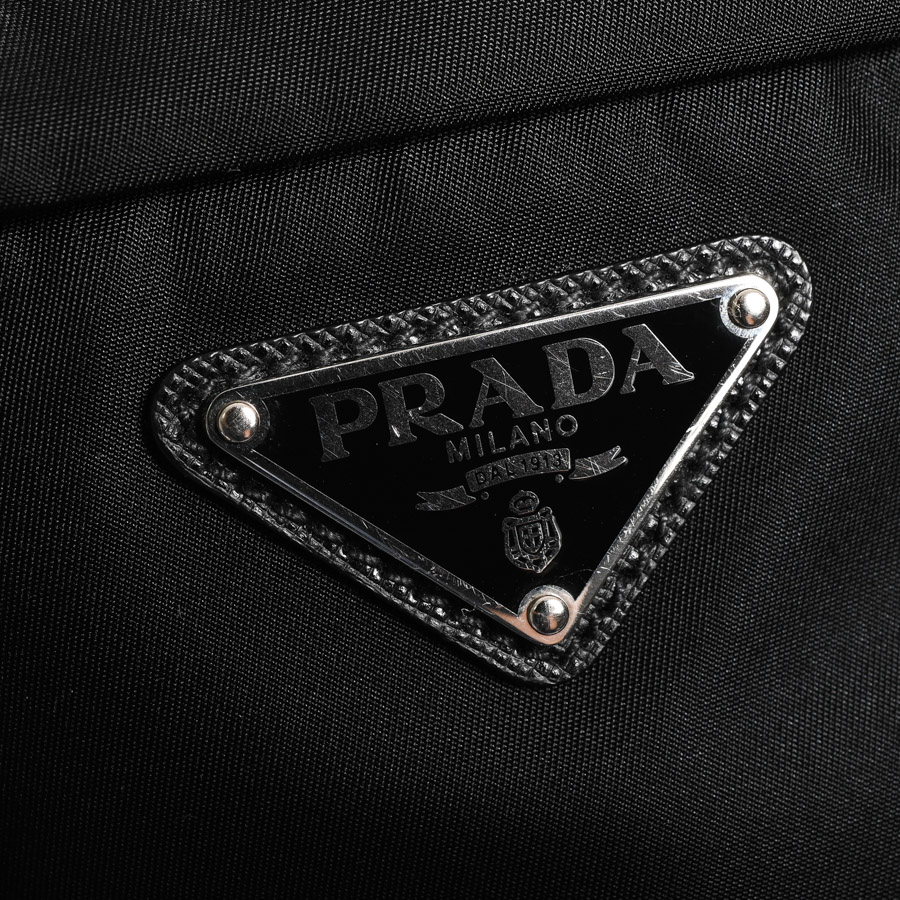 PRADA プラダ　リバーシブルショルダーバッグ org.jpg